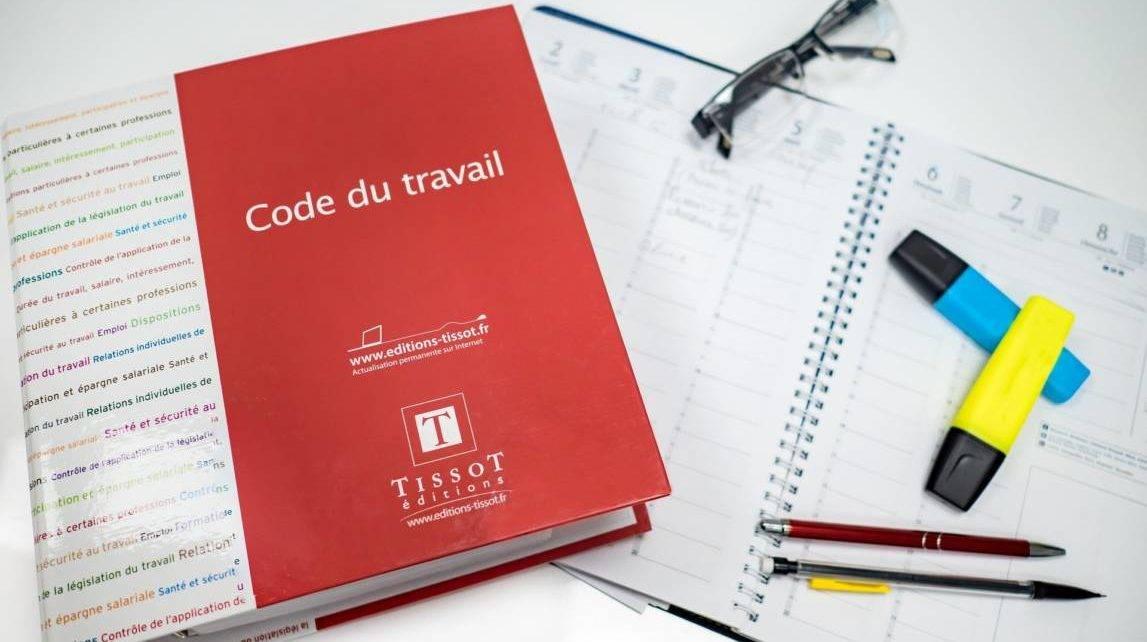 Chronique sociale : les diplômes favorisent l’activité ; les primes contre les salaires