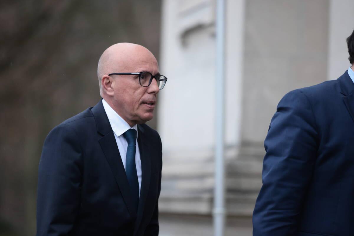 12/06/2024, nouvelles du front – LR la tête en l’air, Reconquête sans tête (de liste), l’ébauche de la gauche